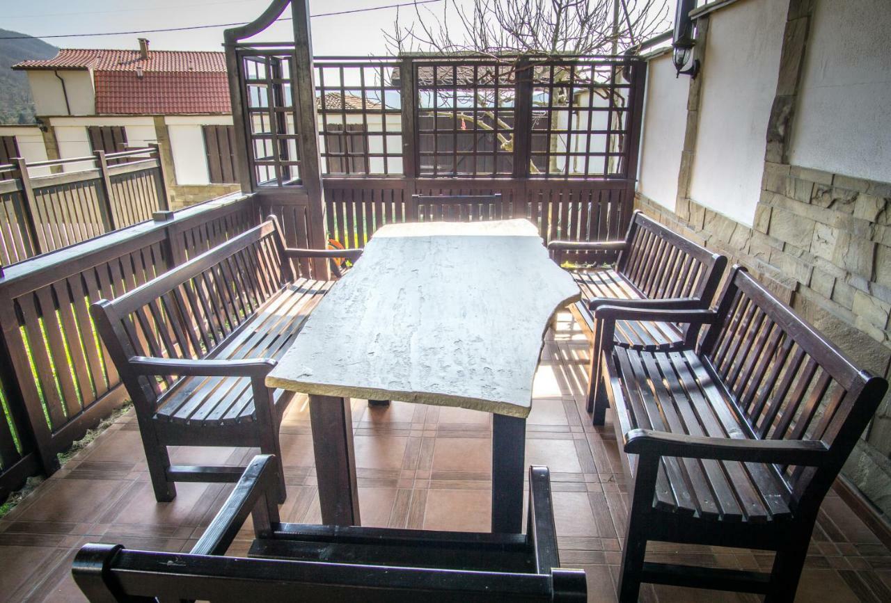 Villa Pri Shtarkela Brodilovo Buitenkant foto