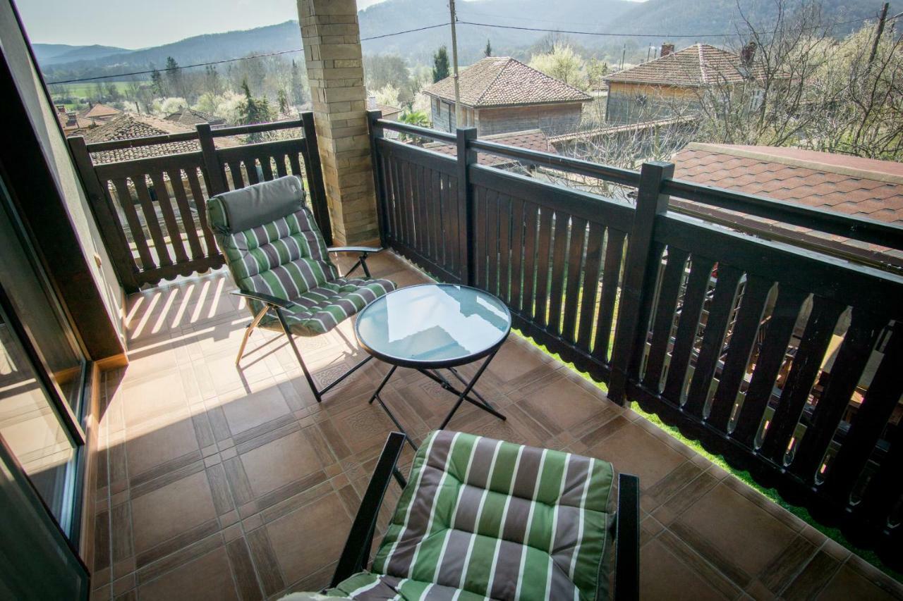 Villa Pri Shtarkela Brodilovo Buitenkant foto