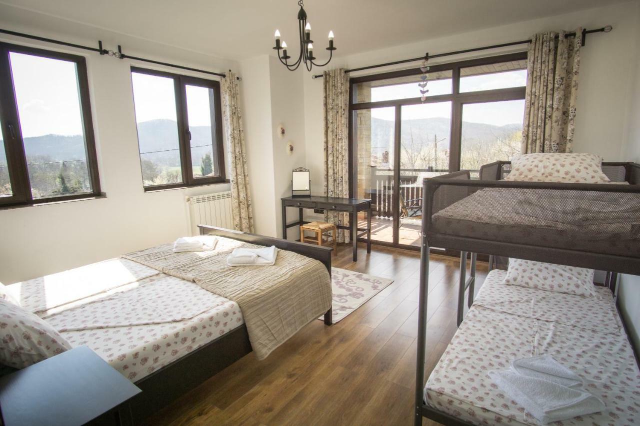 Villa Pri Shtarkela Brodilovo Buitenkant foto