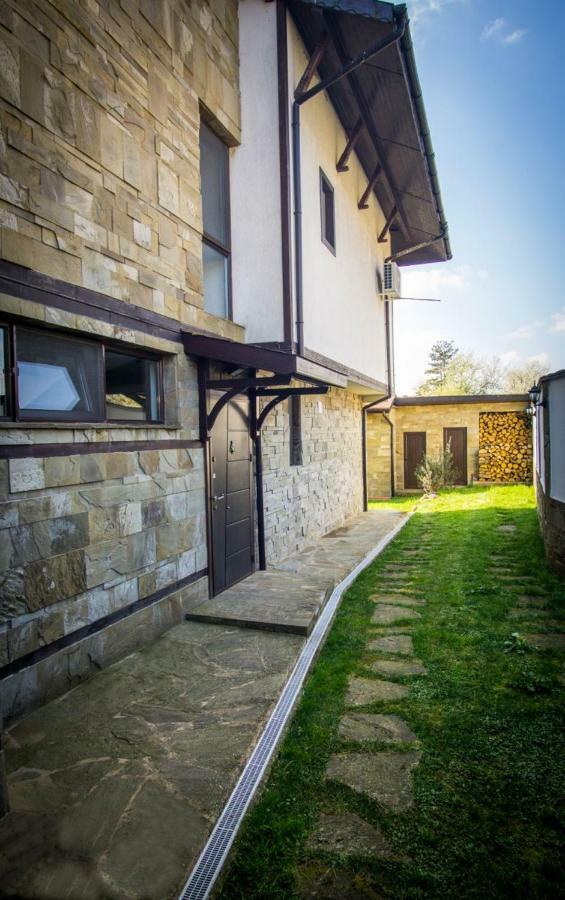 Villa Pri Shtarkela Brodilovo Buitenkant foto